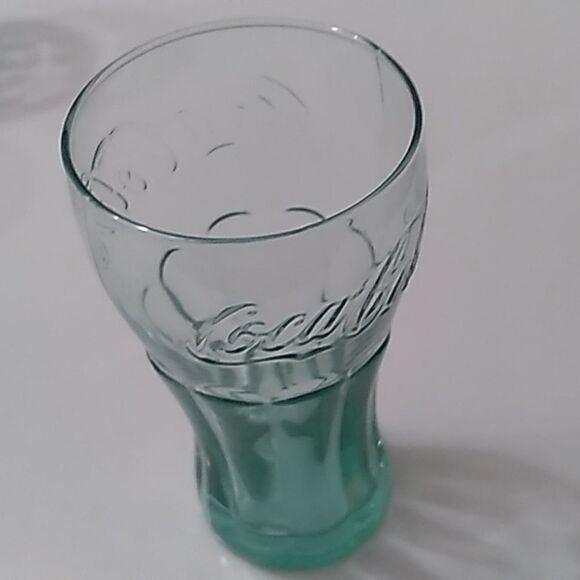 Set of Four Coca Cola Glasses - Picture 2 of 3